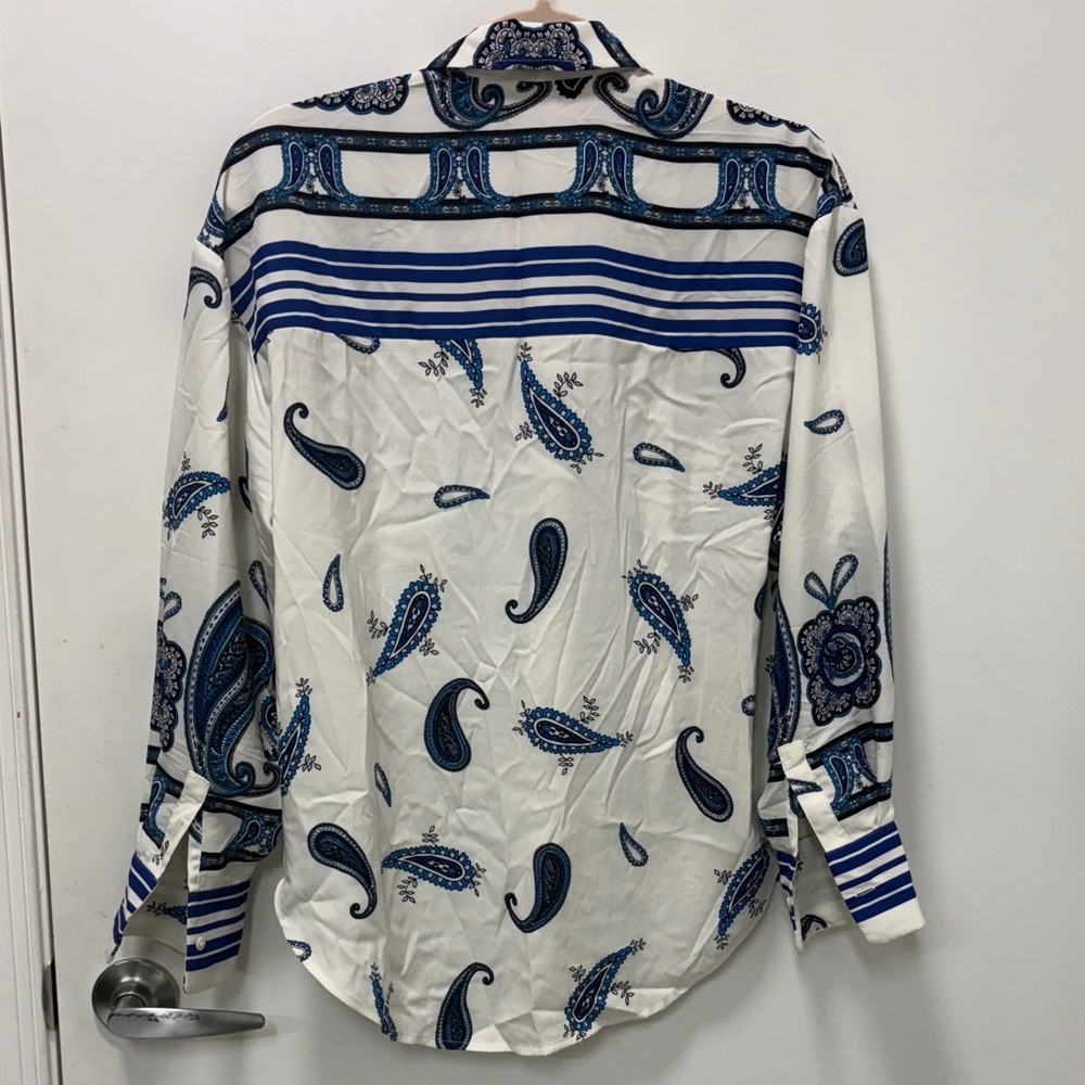 Express Blue and White Paisley Button Down Shirt - Picture 3 of 5